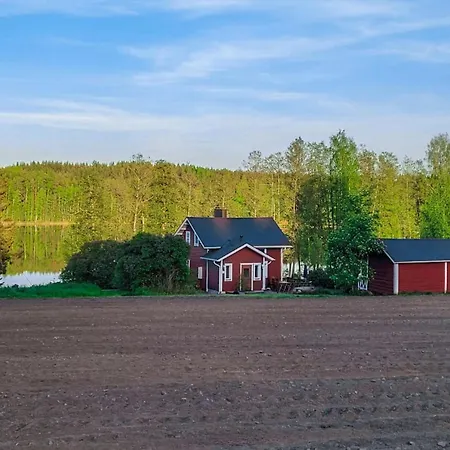 Wanha Karminranta By Interhome Koirakivi